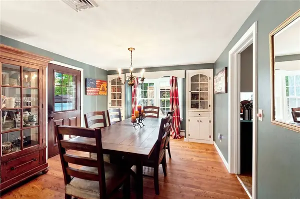 95 Thomas Leighton BLVD, Cumberland, RI 02864