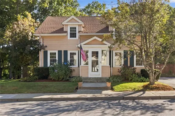 37 Mill ST