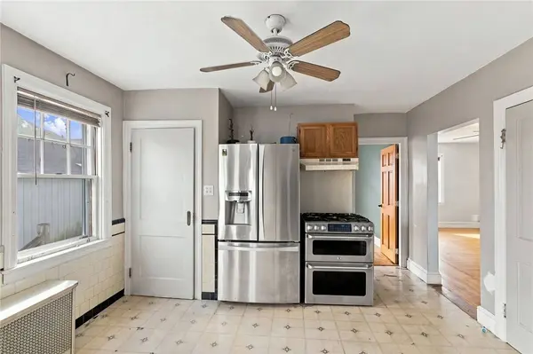 22 Tremont ST, Cranston, RI 02920
