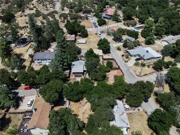 16008 Calle El Capitan, Green Valley, CA 91390