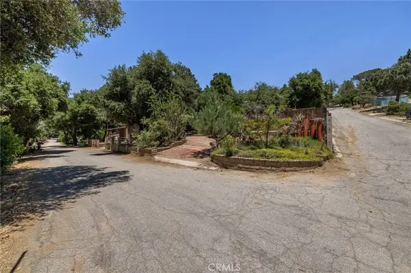 16008 Calle El Capitan, Green Valley, CA 91390