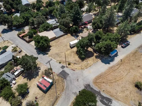 16008 Calle El Capitan, Green Valley, CA 91390