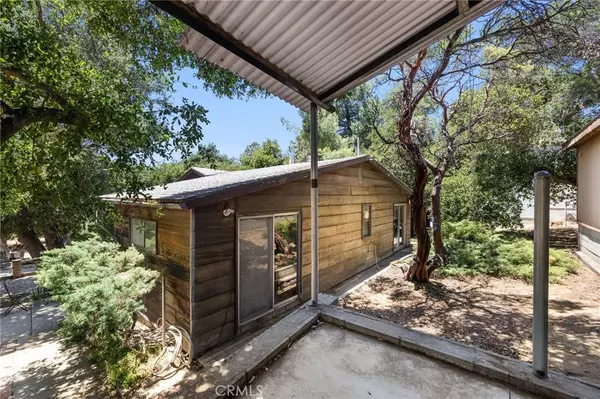 16013 Calle Hermosa, Green Valley, CA 91390