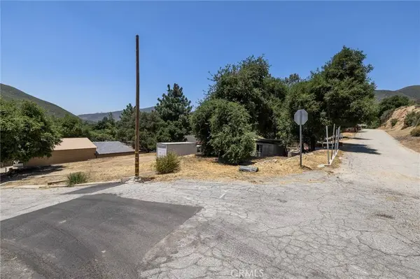16008 Calle El Capitan, Green Valley, CA 91390