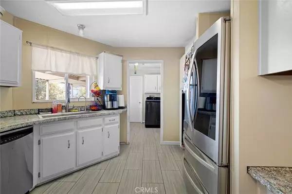 39746 86th W, Leona Valley, CA 93551