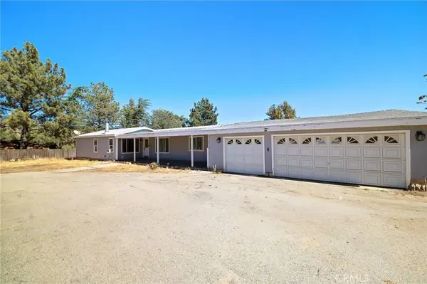 39746 86th ST W, Leona Valley, CA 93551