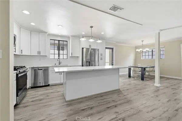 2844 N Brighton ST, Burbank, CA 91504