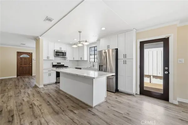 2844 N Brighton ST, Burbank, CA 91504