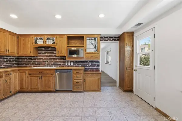 8451 Calvin AVE, Northridge, CA 91324