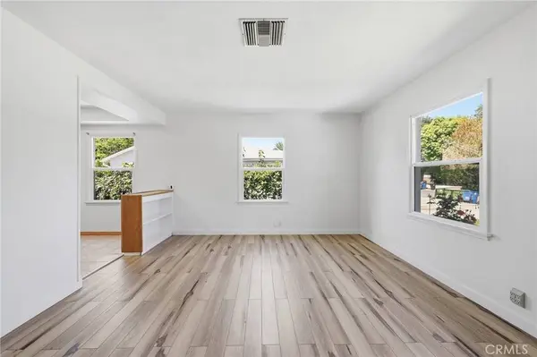 8451 Calvin AVE, Northridge, CA 91324