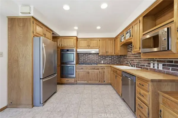 8451 Calvin AVE, Northridge, CA 91324