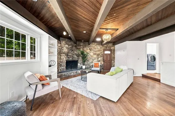 14809 Septo ST, San Fernando, CA 91345