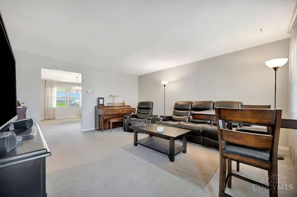 260 Reister Dr, Hamilton, OH 45013