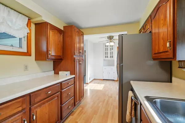 900 Kingston Dr, Hamilton, OH 45013