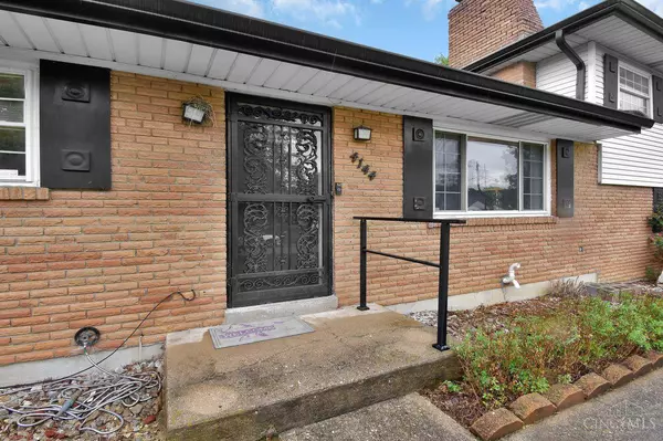 4144 Crystalview Ct, Sharonville, OH 45241