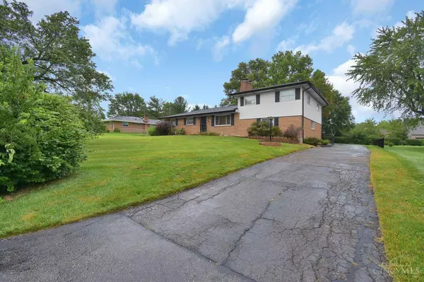 4144 Crystalview Ct, Sharonville, OH 45241