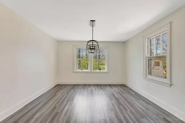 1225 Amanda Pl, Cincinnati, OH 45205