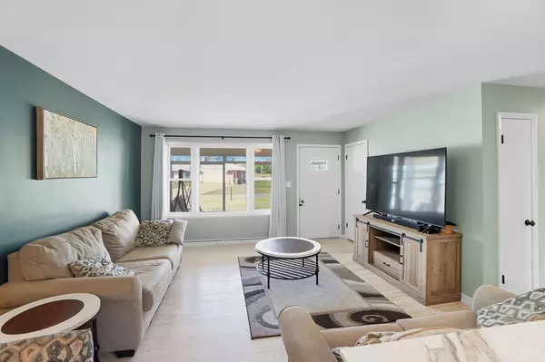 2470 Mardel Ct, Fairfield, OH 45014