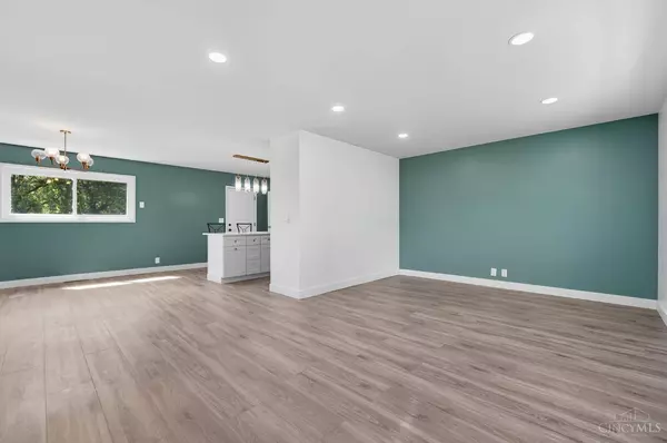 975 Vassar Ct, Fairfield, OH 45014