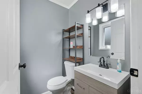 975 Vassar Ct, Fairfield, OH 45014