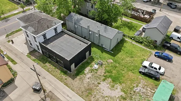 221 S B St, Hamilton, OH 45013