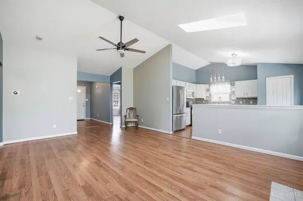 605 Quail Hollow Dr, Trenton, OH 45067