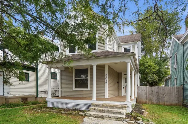 2556 Pleasant Ave