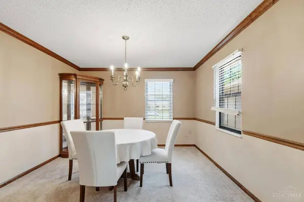 7321 Jean Dr, West Chester, OH 45069
