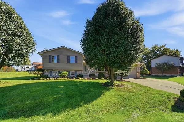 4016 Bramble Ct, Hamilton, OH 45011