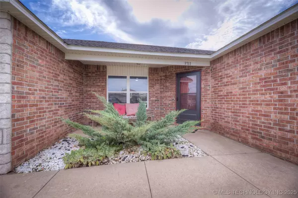 3711 S 151st East AVE, Tulsa, OK 74134