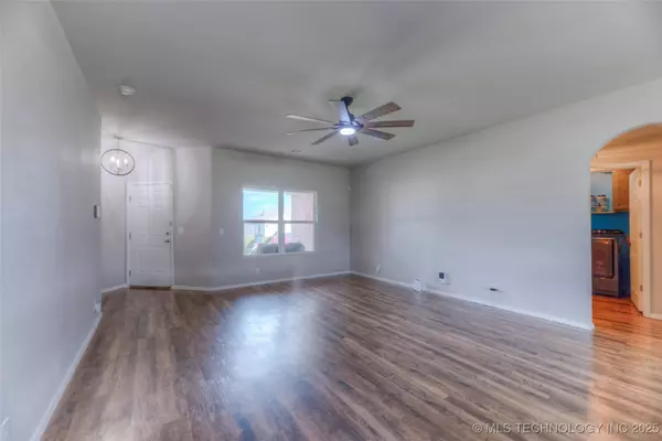 3711 S 151st East AVE, Tulsa, OK 74134