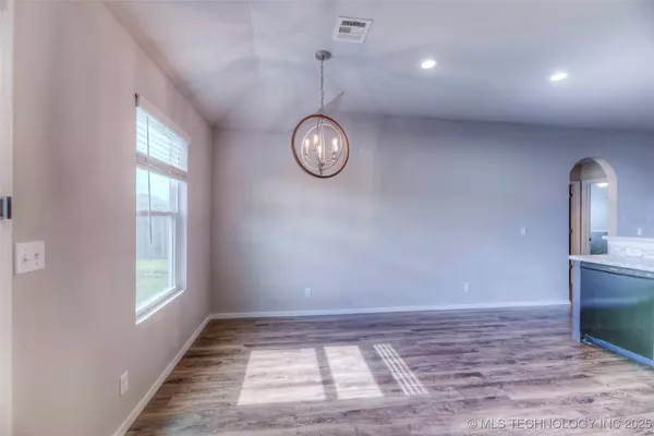 3711 S 151st East AVE, Tulsa, OK 74134