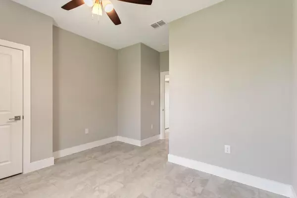 North Port, FL 34287,3584 Laslo Ave