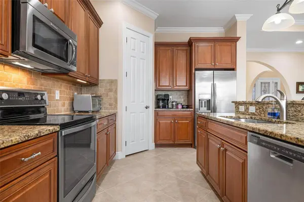 297 MARTELLAGO DR, North Venice, FL 34275