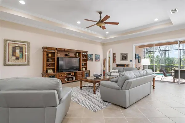 297 MARTELLAGO DR, North Venice, FL 34275