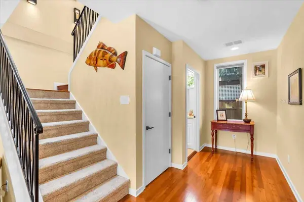 1685 LAUREL ST #4, Sarasota, FL 34236