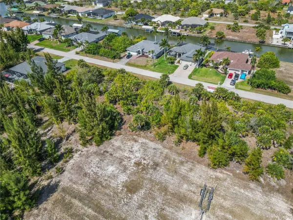 15609 MELPORT CIR, Port Charlotte, FL 33981