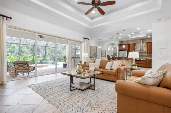 233 PORTOFINO DR, North Venice, FL 34275