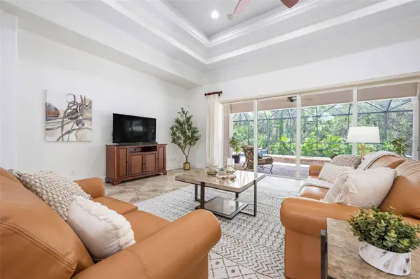 233 PORTOFINO DR, North Venice, FL 34275