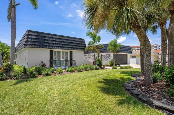 599 FLAMINGO DR, Venice, FL 34285