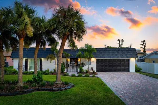 599 FLAMINGO DR, Venice, FL 34285