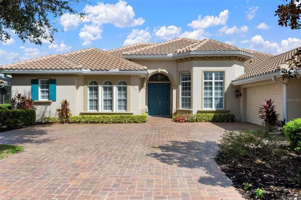 225 PESARO DR, North Venice, FL 34275