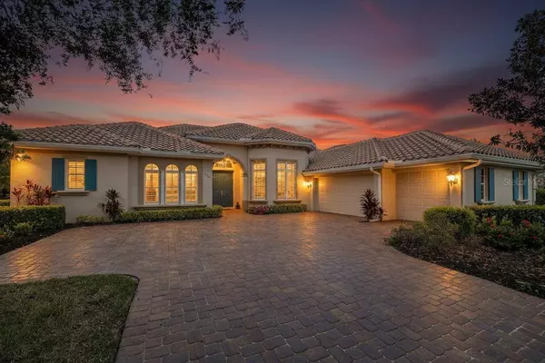 225 PESARO DR, North Venice, FL 34275