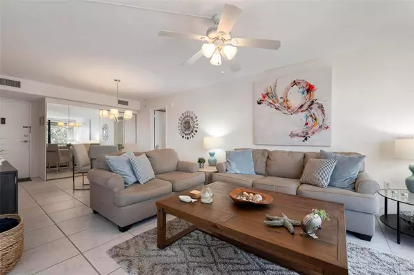 612 BIRD BAY DR S #313, Venice, FL 34285