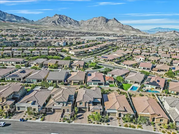 summerlin realtor lakhani team real estate helping relocation clients find home