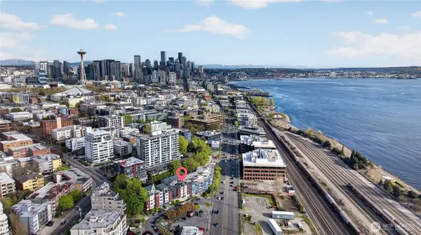 524 6th AVE W #110, Seattle, WA 98119