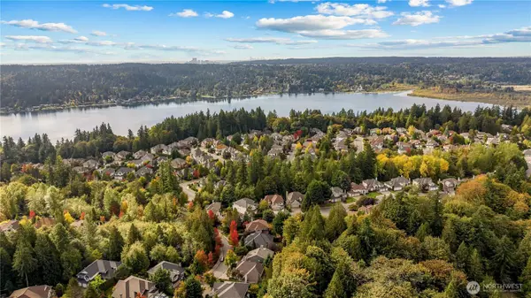 19618 NE 44th PL, Sammamish, WA 98074