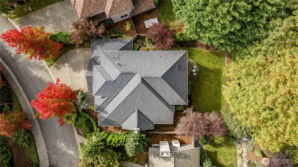 19618 NE 44th PL, Sammamish, WA 98074
