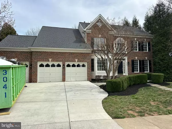 13548 HERITAGE FARMS DR, Gainesville, VA 20155