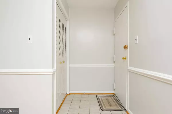 10624 PROVINCIAL DR #UNIT E, Manassas, VA 20109